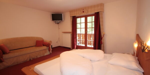 Hotel Alpinlounge 3-4er-Zimmer (2)