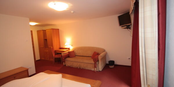 Hotel Alpinlounge 3-4er-Zimmer (5)