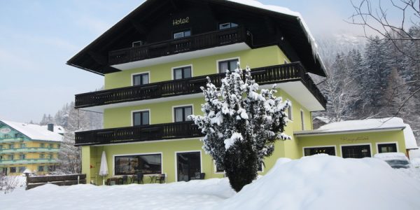 Hotel Igelheim Aussenansicht